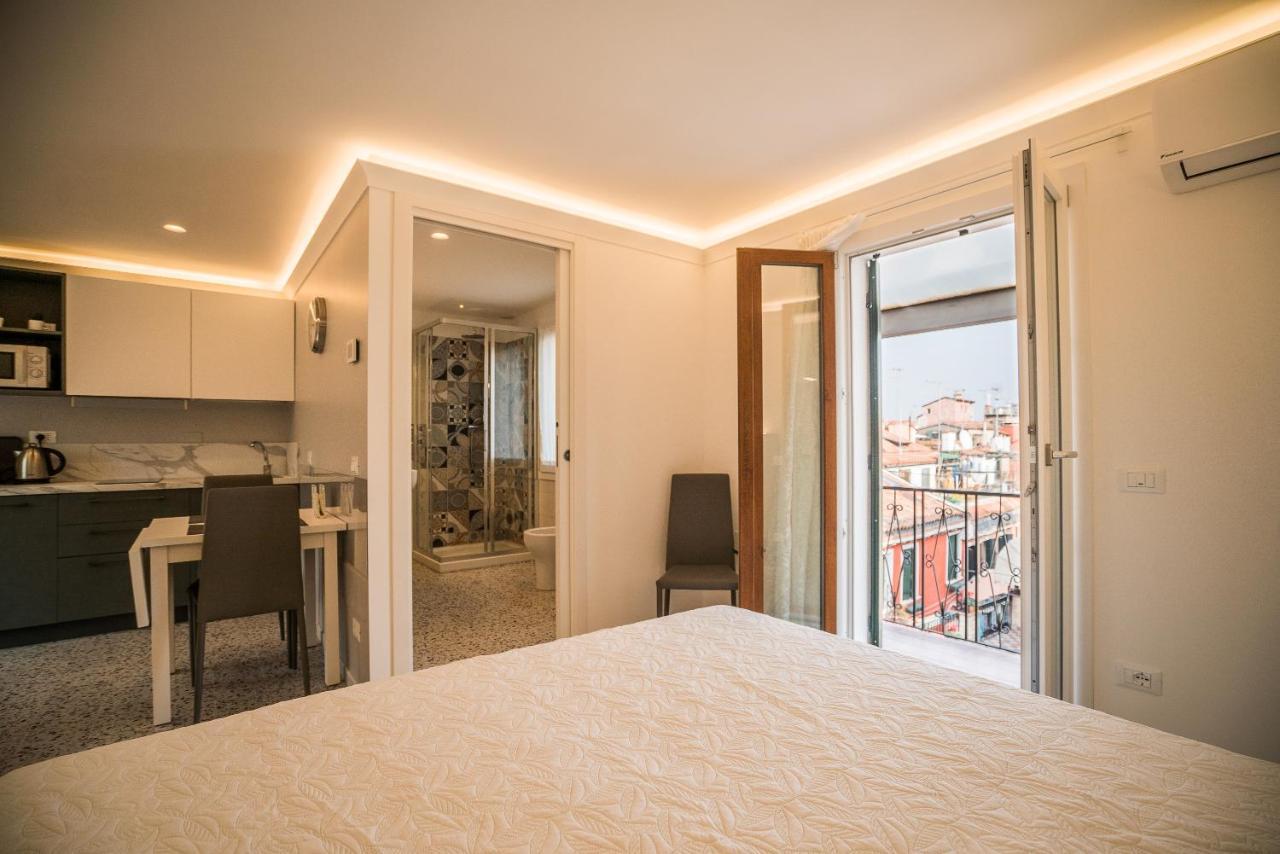 Venetian Roof View Veneza Exterior foto